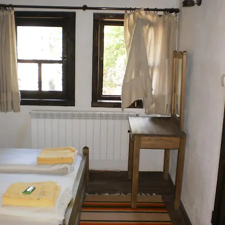 Gasthof Bazoteva House Kovačevica