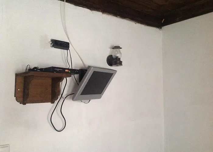 Guest house Bazoteva House