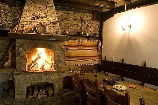 Guest house Bazoteva House 3*