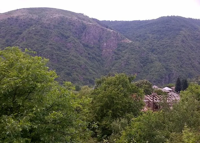 Bazoteva House Guest house Kovacevica